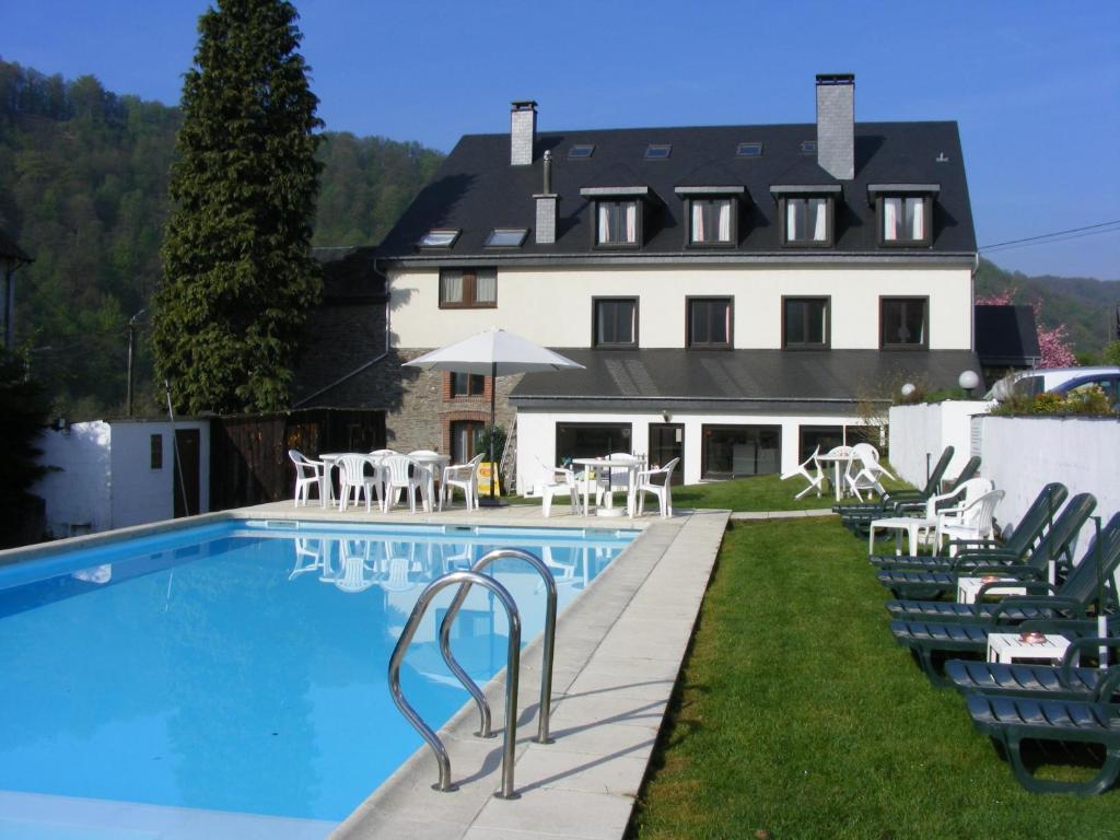Auberge Le Vieux Moulin Bouillon Ngoại thất bức ảnh